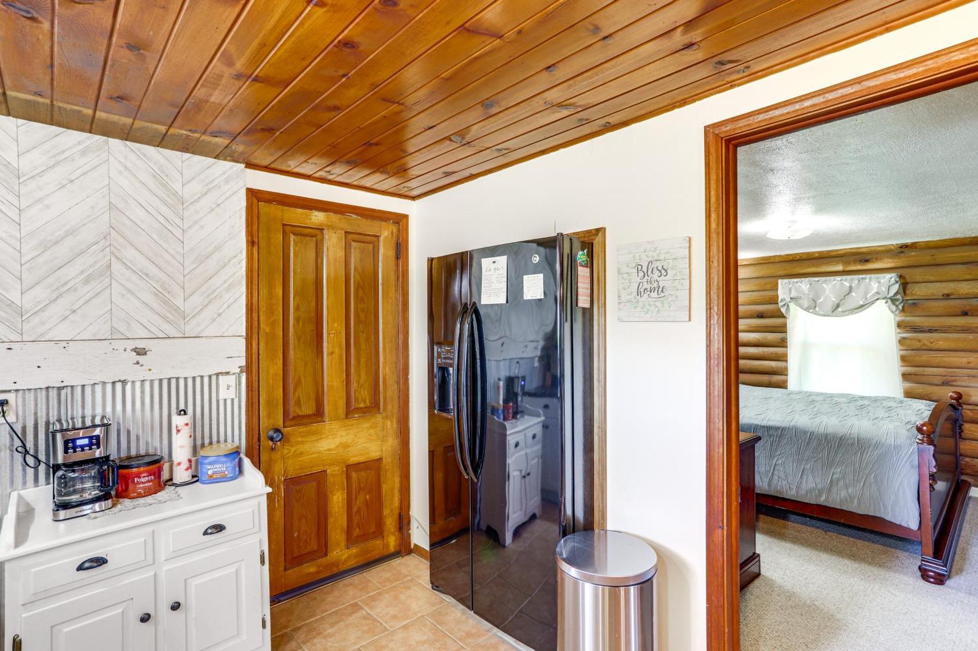 Quiet Shiloh Retreat With Spacious Yard And Fireplace! Екстер'єр фото
