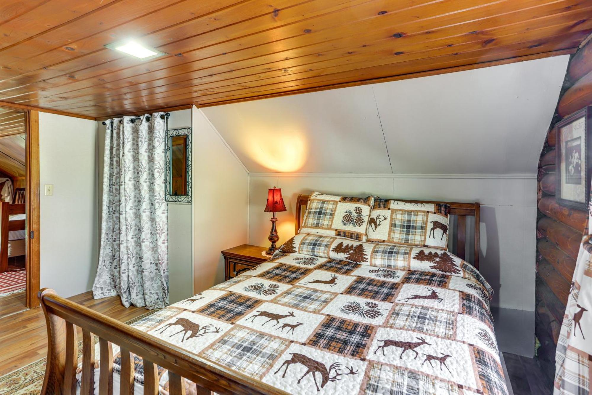 Quiet Shiloh Retreat With Spacious Yard And Fireplace! Екстер'єр фото