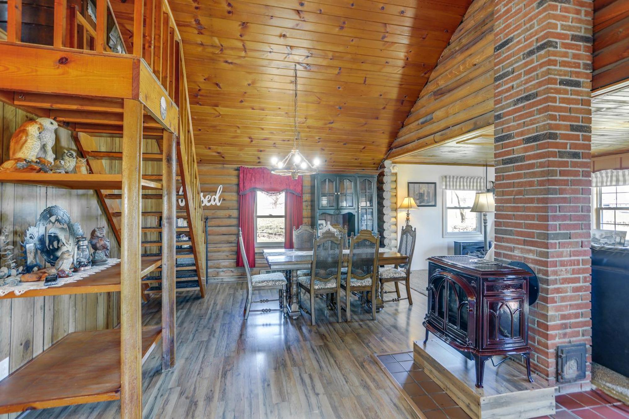 Quiet Shiloh Retreat With Spacious Yard And Fireplace! Екстер'єр фото